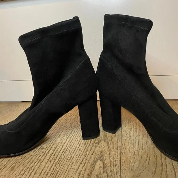 Barney’s New York Vero Cuoio Black Suede Boots (38.5) - Picture 3 of 13